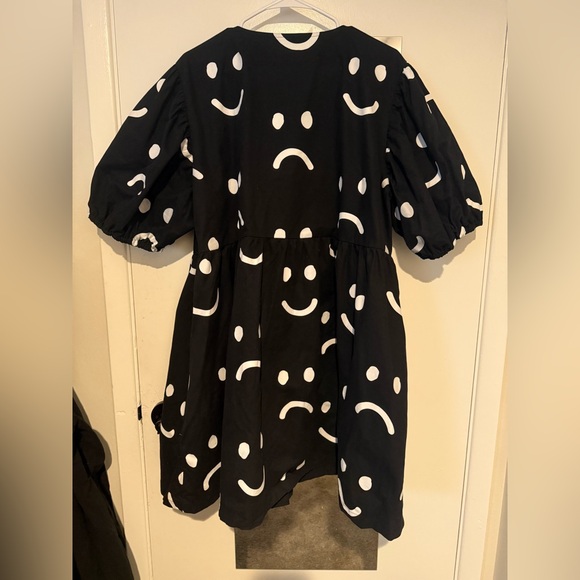 Lazy Oaf Black Happy Sad Puff Sleeve Mini Dress with White Smiley Faces Plus 18 - Picture 3 of 7